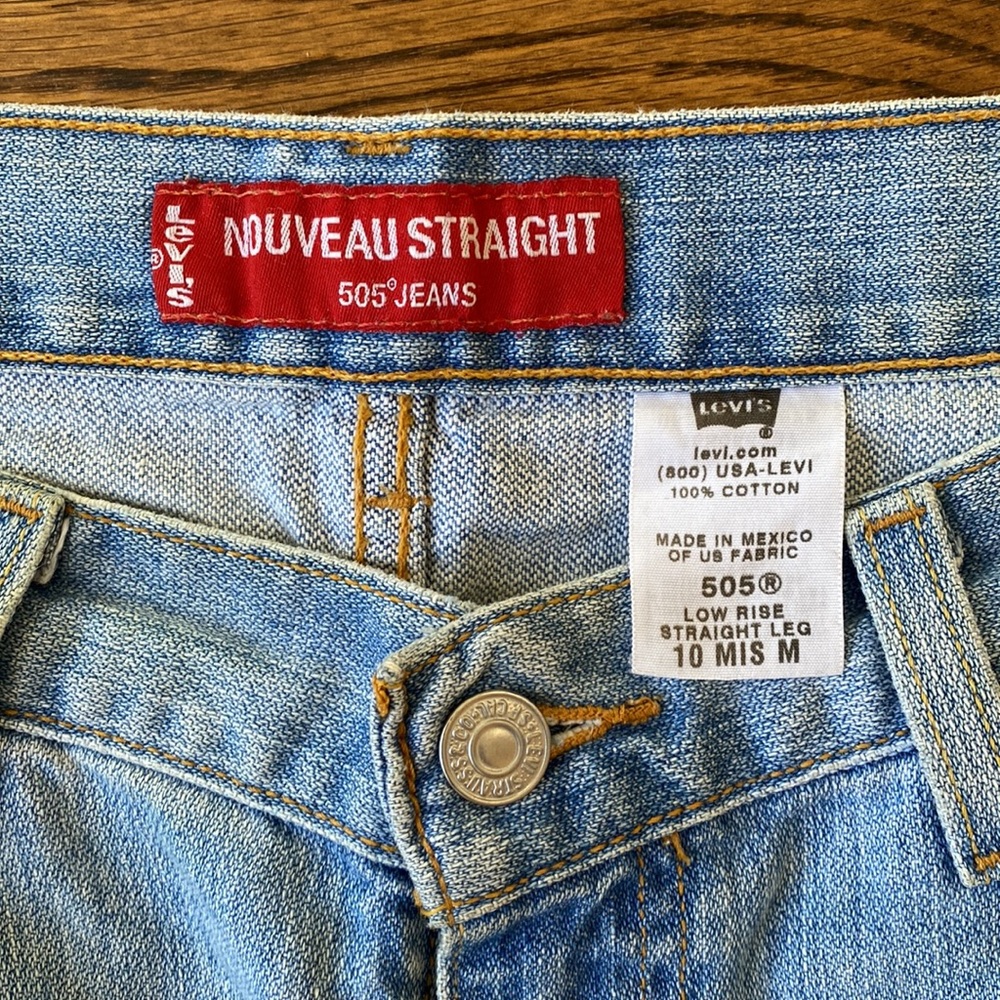 Levi’s straight leg 505.  Size 10 - Picture 2 of 11